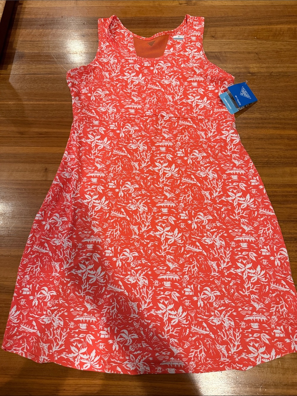NWT Columbia PFG Omni-freeze dress